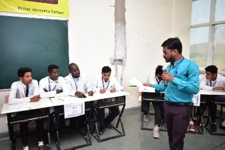 Pratap University Jaipur Pharma Quiz Contest photo 13